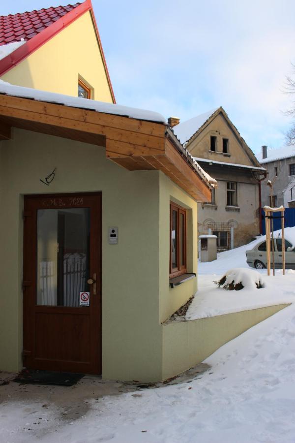 Bendovsky Dvur Bed & Breakfast Dusniky Bagian luar foto